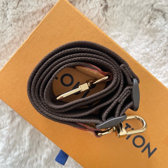 LV Canvas Adjustable Shoulder Strap - Picture 5 of 6